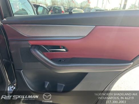 Certified 2025 MAZDA CX-70 Plug-In Hybrid w/ Premium Plus image 32