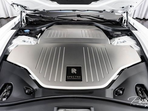 Used 2024 Rolls-Royce Spectre w/ Spectre Launch Package image 6