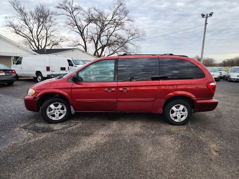 Used 2007 Dodge Grand Caravan SXT image 9
