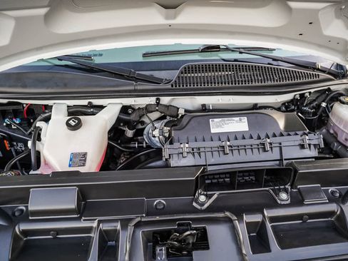 Used 2022 GMC Savana 2500 w/ Driver Convenience Package image 25