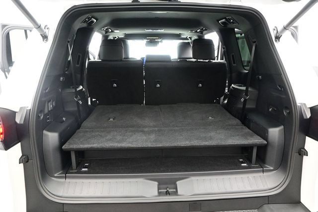 Used 2025 Lexus LX 700h Overtrail AWD/4WD image 14