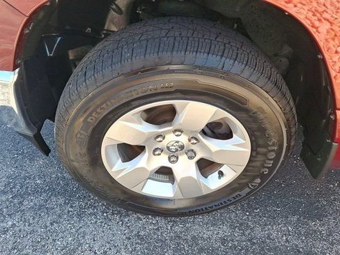 Certified 2021 RAM 1500 Big Horn AWD/4WD image 4