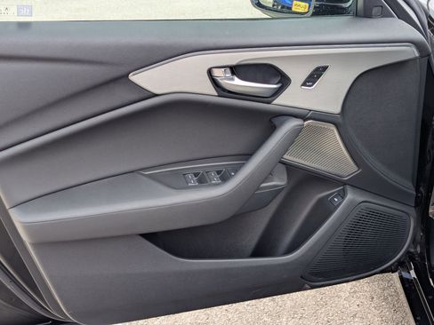 Certified 2025 Acura TLX w/ Technology Package image 11