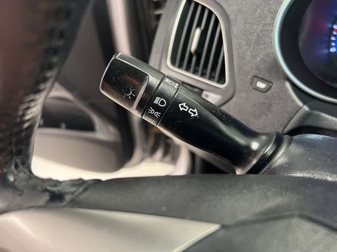 Used 2012 Hyundai Tucson GLS FWD image 20