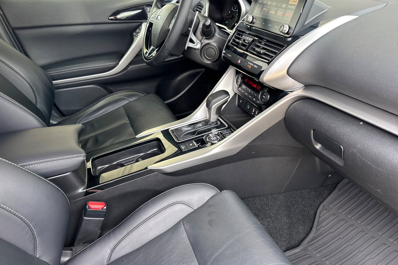 Used 2023 Mitsubishi Eclipse Cross SE AWD/4WD image 15