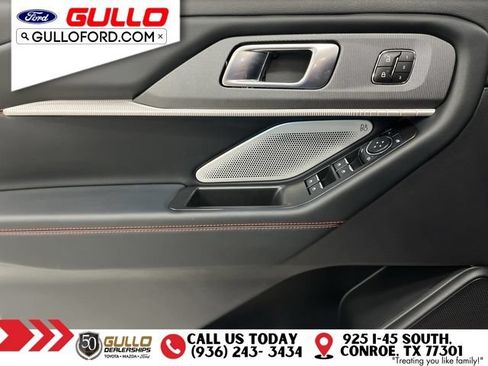Used 2025 Ford Explorer ST w/ Sun And Sound Package AWD/4WD image 18