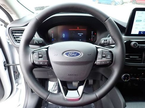 Certified 2025 Ford Escape Active w/ Cold Weather Package AWD/4WD image 23