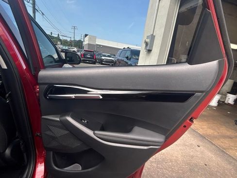Certified 2025 Kia Seltos S AWD/4WD image 22