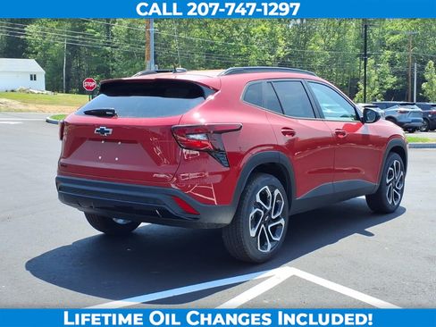 New 2026 Chevrolet Trax RS w/ Driver Confidence Package FWD image 5
