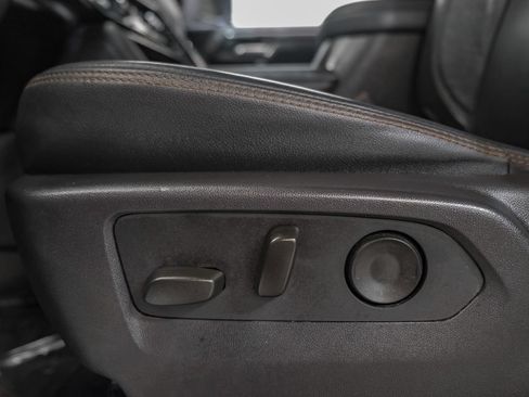 Used 2024 GMC Sierra 2500 AT4 w/ AT4 Premium Plus Package AWD/4WD image 33