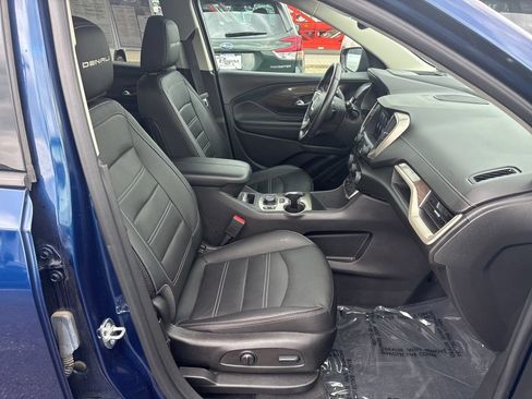 Used 2022 GMC Terrain Denali AWD/4WD image 10