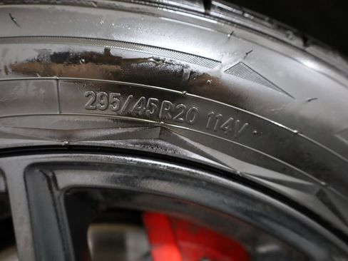 Used 2019 Dodge Durango SRT w/ Premium Interior Group image 36