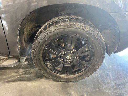 Used 2019 Toyota Sequoia SR5 image 10