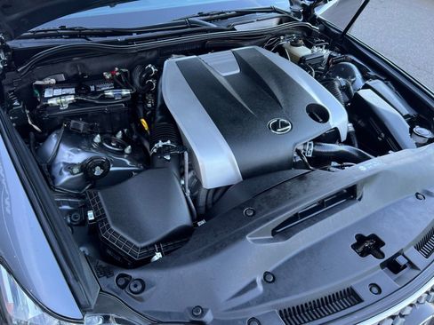 Used 2016 Lexus IS 300 AWD w/ F Sport Package image 33