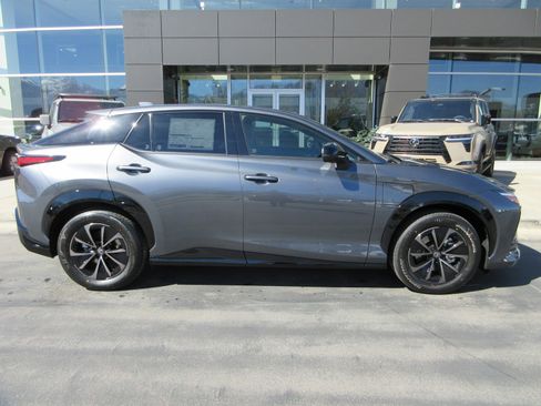 New 2026 Lexus RZ 450e AWD image 11