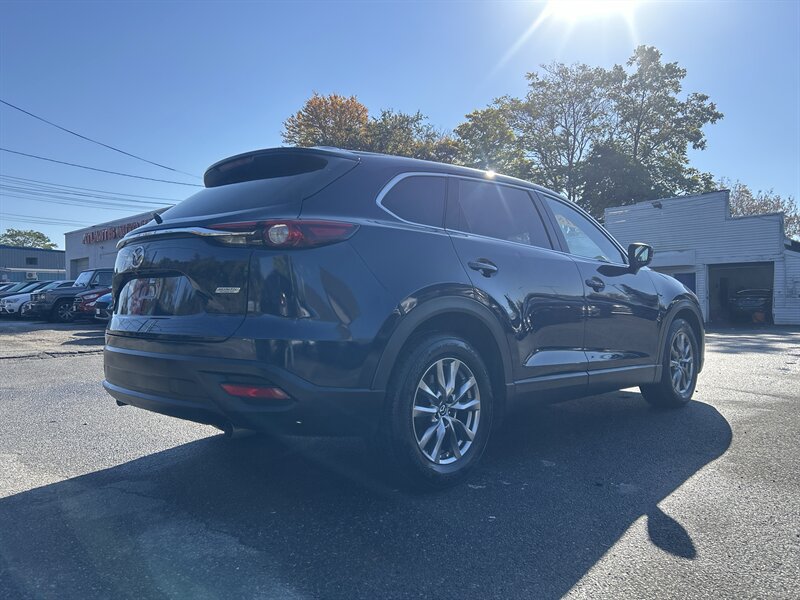 Used 2018 MAZDA CX-9 Touring AWD/4WD image 4