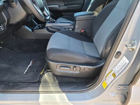 Certified 2021 Toyota Tacoma TRD Sport w/ Technology Package RWD image 19