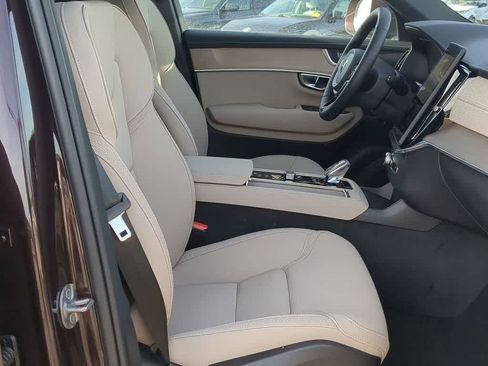 New 2026 Volvo XC90 B5 Core w/ Protection Package Premier image 22