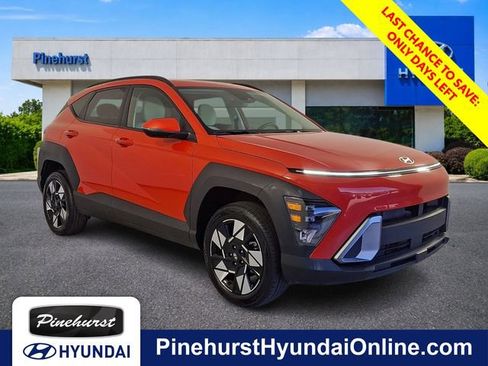 Certified 2025 Hyundai Kona SEL AWD/4WD image 1