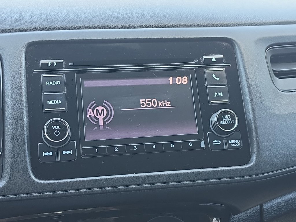 Used 2021 Honda HR-V LX image 13