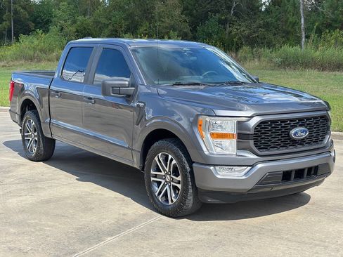Used 2021 Ford F150 XL w/ STX Appearance Package image 3