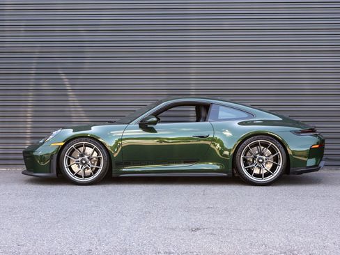 Certified 2026 Porsche 911 GT3 RWD image 2