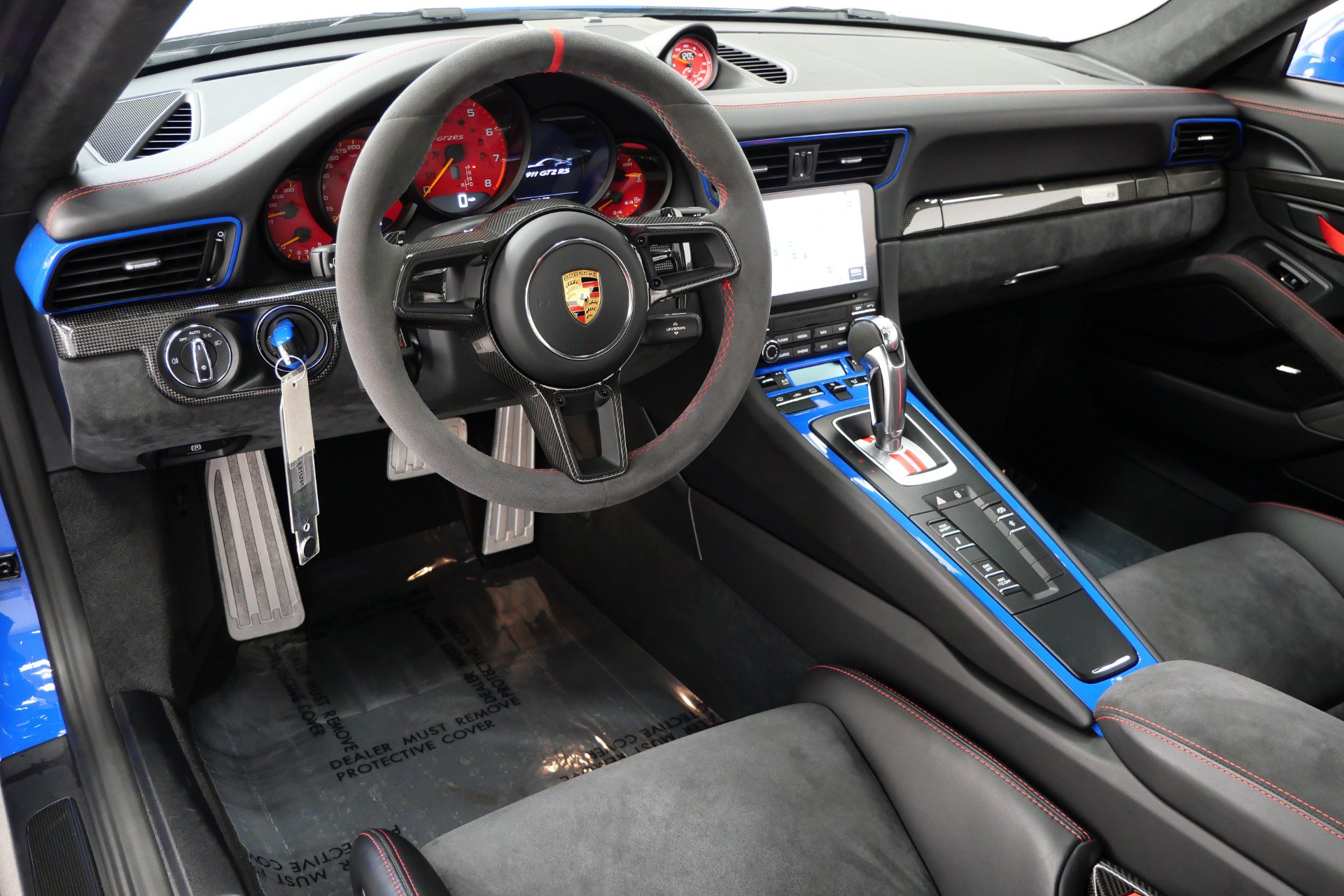 Used 2019 Porsche 911 GT2 RS RWD image 13