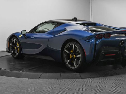 Certified 2021 Ferrari SF90 Stradale image 6