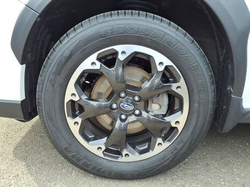 Certified 2023 Subaru Crosstrek 2.0i Premium image 7