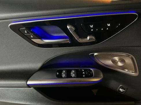 Certified 2025 Mercedes-Benz C 300 4MATIC Sedan image 11