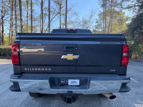 Used 2016 Chevrolet Silverado 2500 LTZ image 7