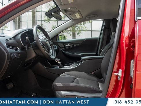 Used 2024 Chevrolet Malibu LT FWD image 3