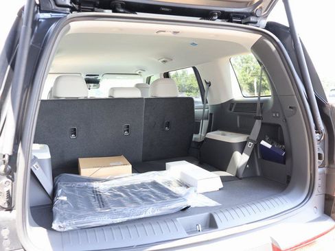 New 2026 Hyundai Santa Fe SE image 17