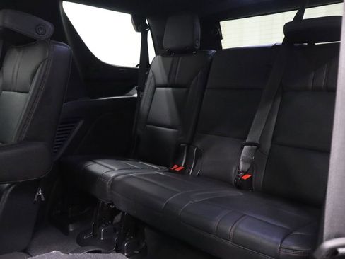 Used 2021 Chevrolet Tahoe RST w/ Luxury Package AWD/4WD image 14