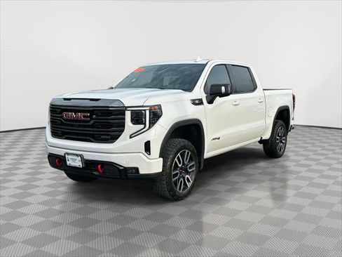 Used 2023 GMC Sierra 1500 AT4 w/ Technology Package image 7