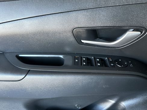 Certified 2025 Hyundai Tucson SEL AWD/4WD image 11