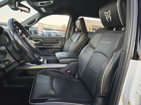 Used 2022 RAM 3500 Laramie image 27