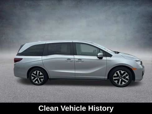 Used 2025 Honda Odyssey EX-L image 6