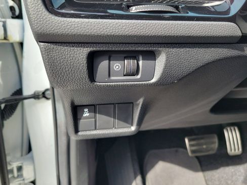 Certified 2025 Honda Civic Sport image 23