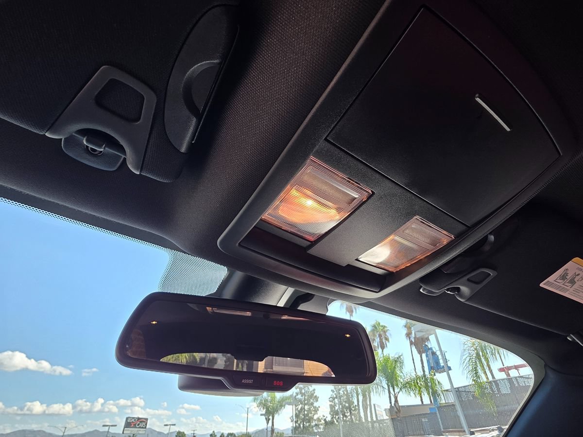 Used 2018 Dodge Challenger R/T Scat Pack RWD image 36