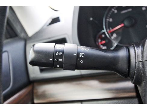 Used 2013 Subaru Outback 3.6R Limited w/ Special Appearance Pkg image 21