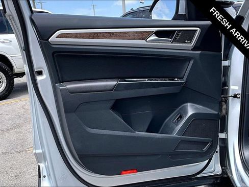 Used 2019 Volkswagen Atlas SEL Premium AWD/4WD image 20