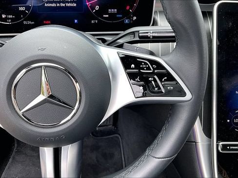 Used 2025 Mercedes-Benz C 300 Sedan image 11