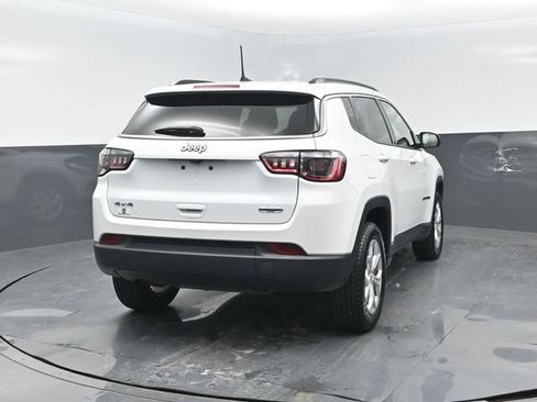 Used 2024 Jeep Compass Latitude AWD/4WD image 18