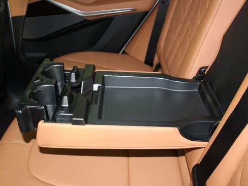 New 2026 BMW X5 sDrive40i w/ M Sport Package image 21