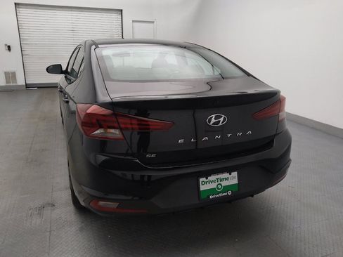 Used 2020 Hyundai Elantra SE image 6