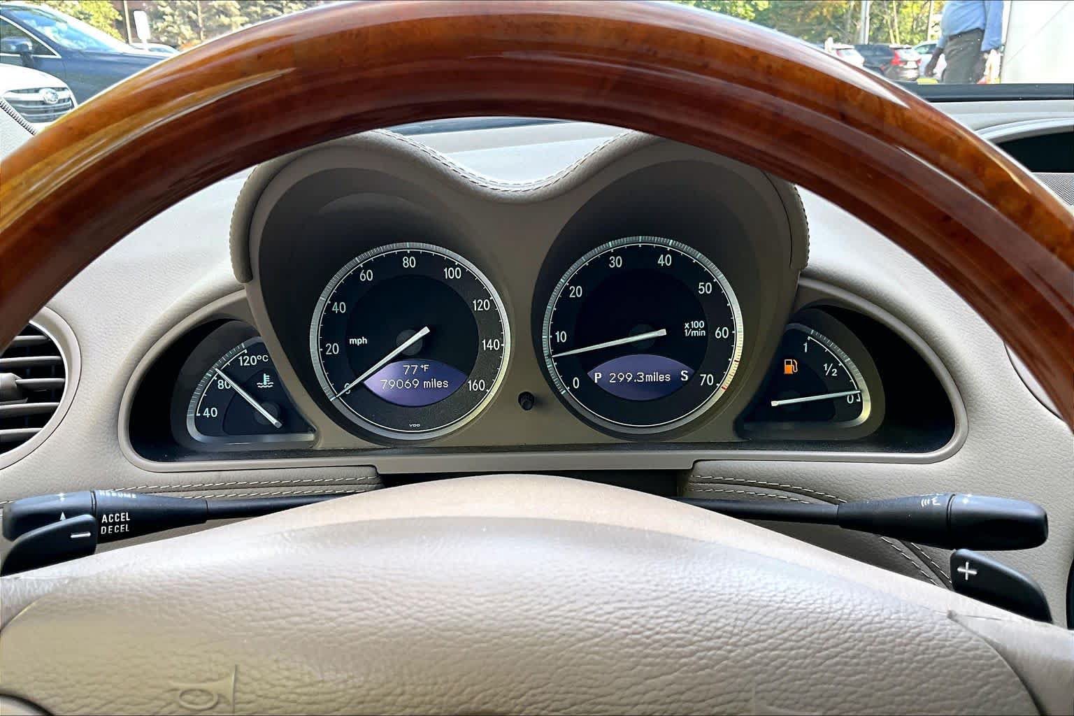 Used 2007 Mercedes-Benz SL 550 image 24