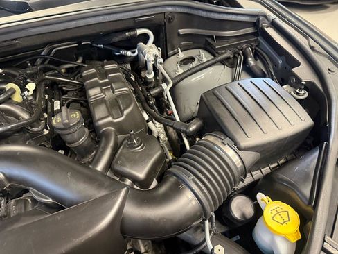 Used 2023 Dodge Durango GT AWD/4WD image 27