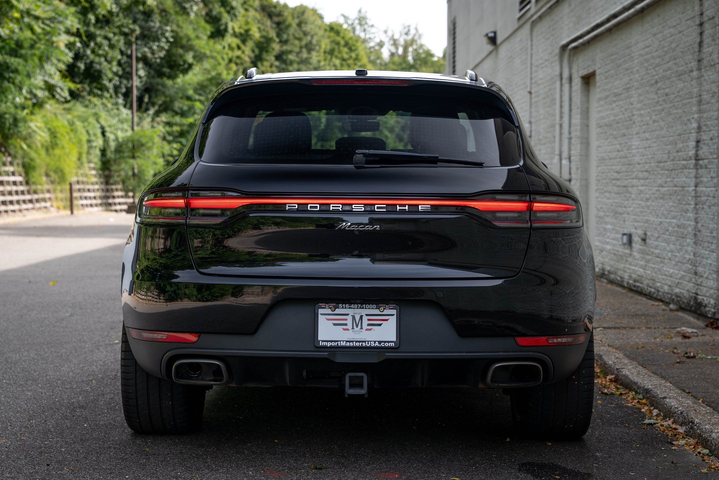 Used 2020 Porsche Macan AWD/4WD image 6