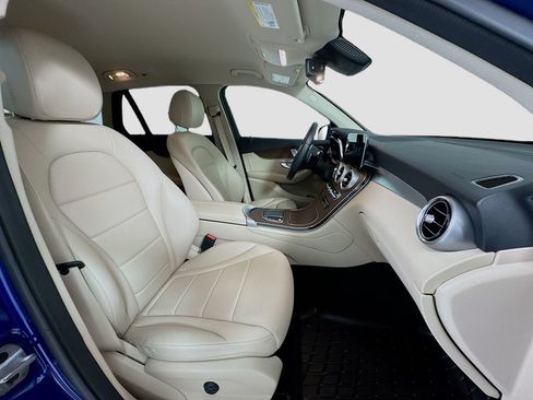 Used 2022 Mercedes-Benz GLC 300 4MATIC image 27